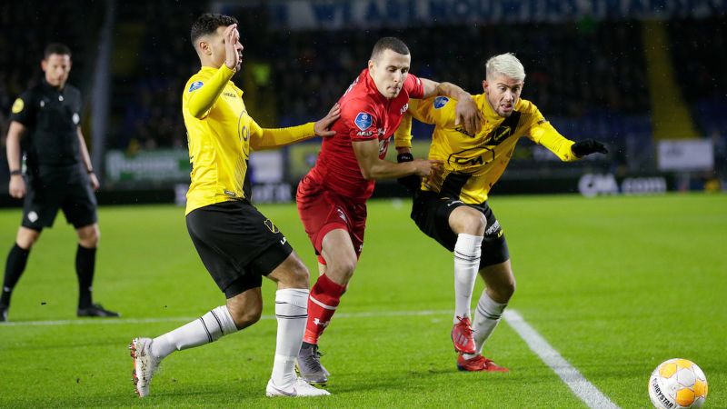 soi-keo-az-vs-nac-breda-ngay-24-4